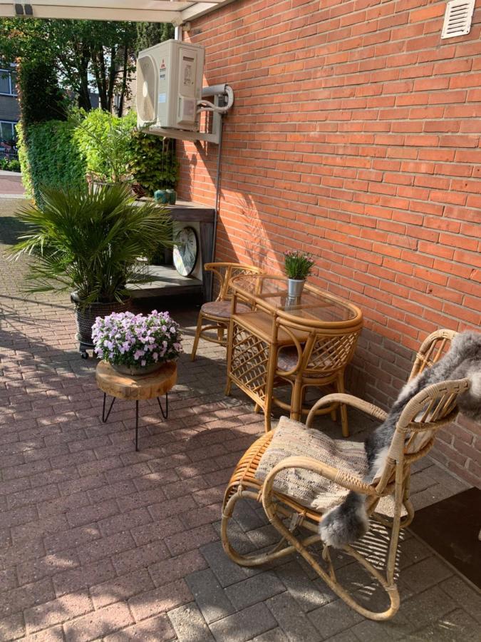 Het Atelier, Sfeervolle B&B Compleet Appartement In Hartje Staphorst Exteriör bild